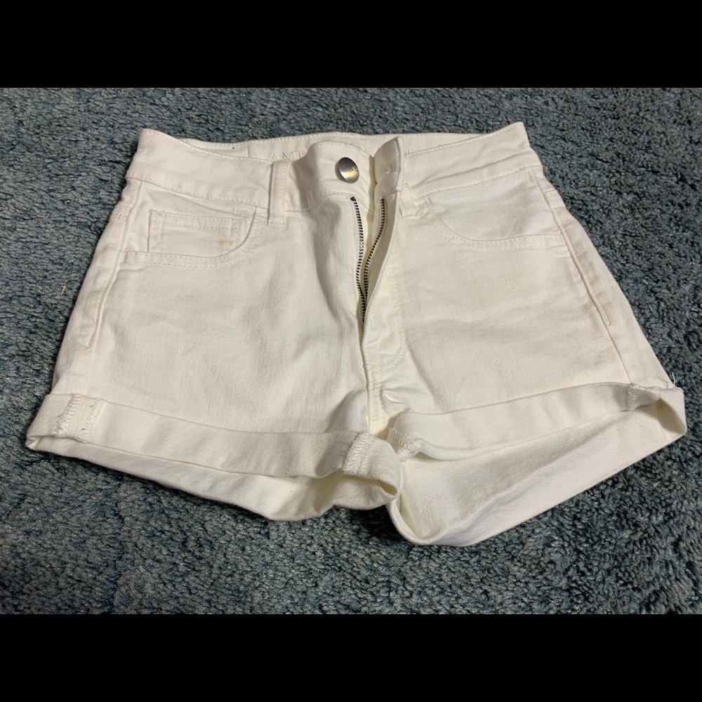 White American Eagle outfitters Jean shorts